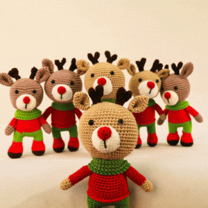 Christmas deer doll 300x300 - مادریا : دست سازه های زنان سرپرست خانوار